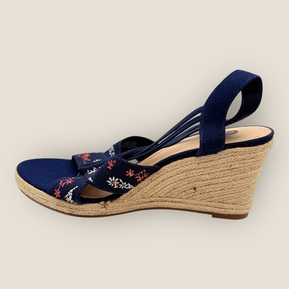 New Christopher & Banks Navy Blue Wedge Sandals Embroidered Floral Straps sz 10M - Picture 11 of 16